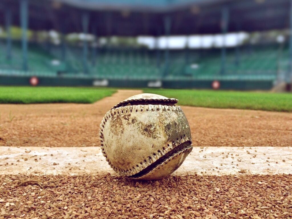 野球での怪我リスクを避けるためのポイントは？